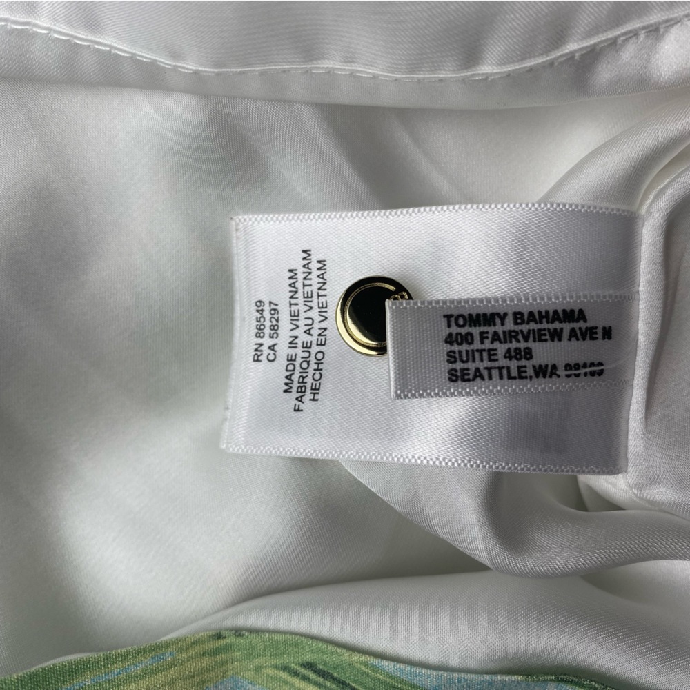 100% silk Tommy Bahama tropical dress. - Picture 6 of 7